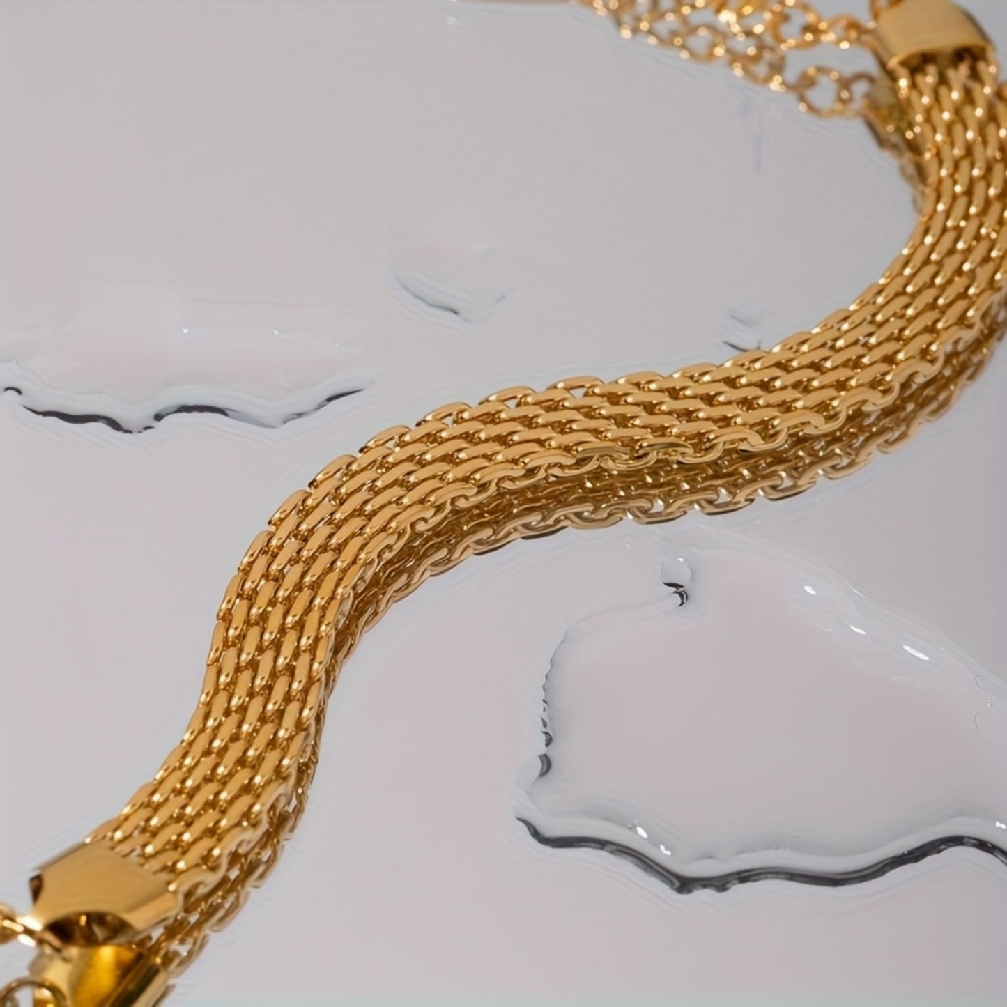 1 Piece 18K Gold Plated Stainless Steel Bracelet – Exquisite Braided Texture, Retro Edgy Women’s Jewelry, Minimalist High-End Style for Daily Layering & Banquets, Perfect Holiday & Birthday Gift