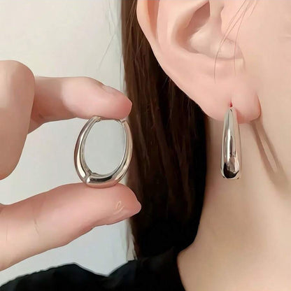 1 Pair Gold/Silver Simple Glossy Thick Hoop Earrings, Elegant Retro, Fashionable Minimalist Style, Perfect for Daily Wear and Gift Giving
