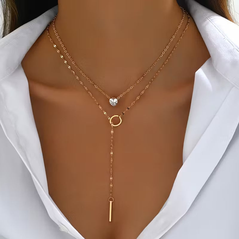 Gold-Hued Elegant Minimalist Layered Crystal Pendant Necklace – Sparkling Rhinestone Accents & Exquisite Fine Workmanship, Versatile Jewelry Perfect for Everyday Wear & Party Gatherings, Chic Summer Gift for Women