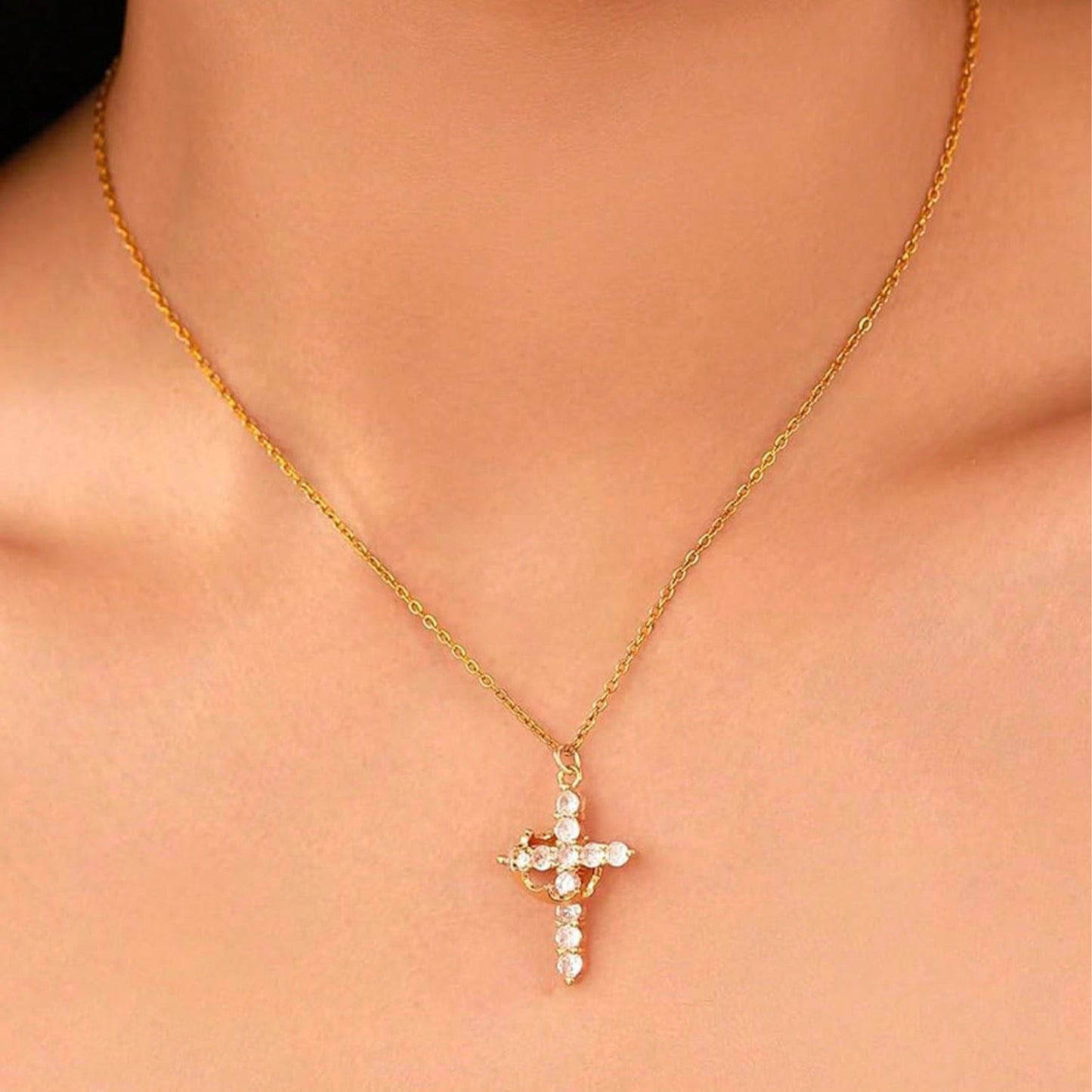 1 PC Copper Cross Pendant Necklace – Spinable Circular Element with Elegant Crown Design, Classic Faith-Based Accessory Ideal for Devout Wearers & Daily Styling