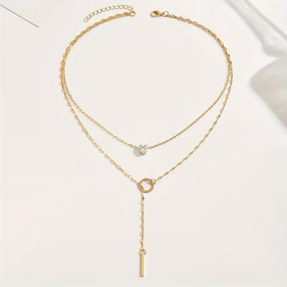 Gold-Hued Elegant Minimalist Layered Crystal Pendant Necklace – Sparkling Rhinestone Accents & Exquisite Fine Workmanship, Versatile Jewelry Perfect for Everyday Wear & Party Gatherings, Chic Summer Gift for Women
