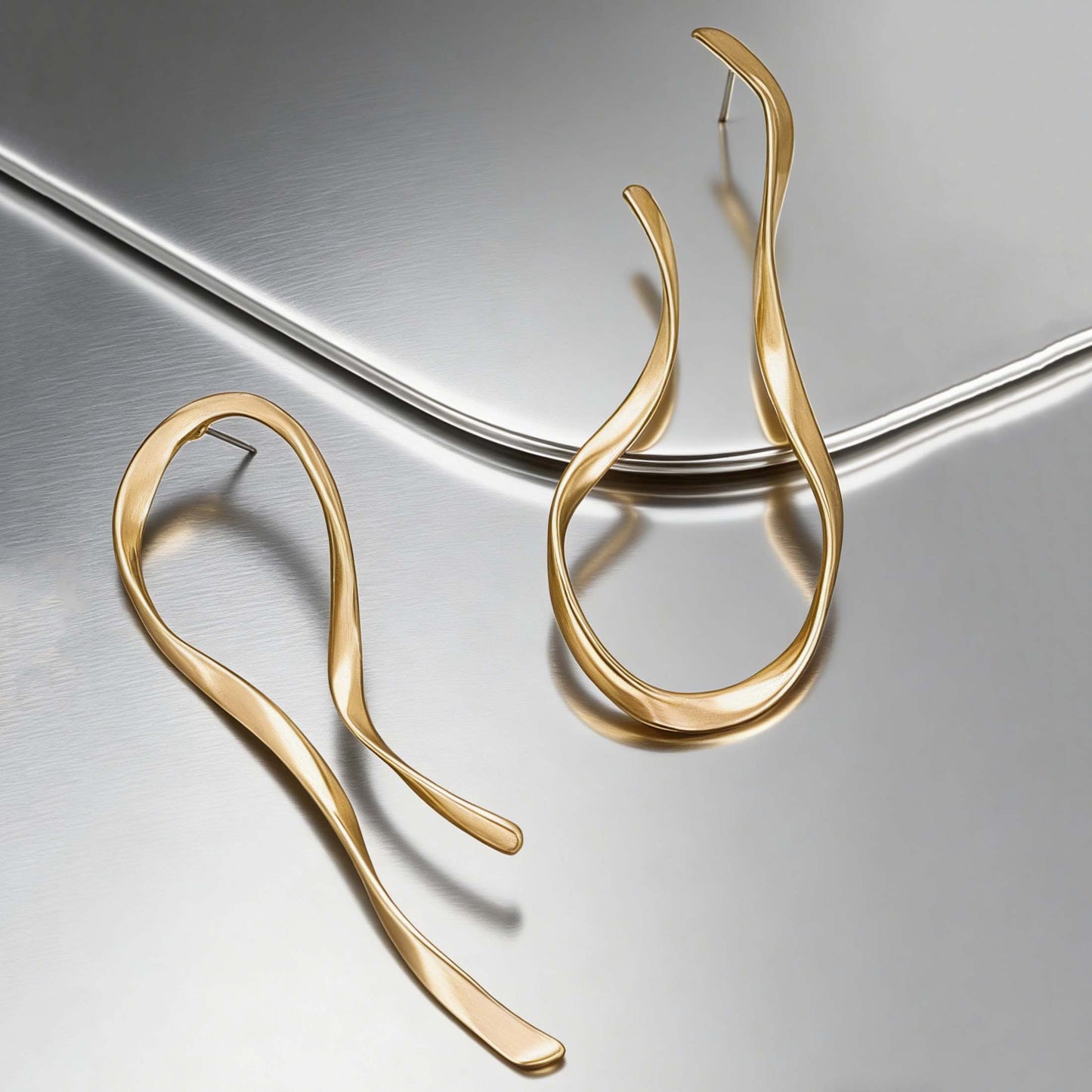 1 Pair of Gold-Plated Minimalist Asymmetrical Earrings – Sleek Sharp Curves for Luxurious Vibe, Perfect for Daily Work, Gal Pal Afternoon Tea & Upscale Dinner Parties