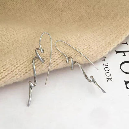 1 Pair Women’s Vintage Abstract Earrings – Floating Accents & Curved Details, Artistic Retro Jewelry Ideal for Brunch Dates & Weekend Getaways