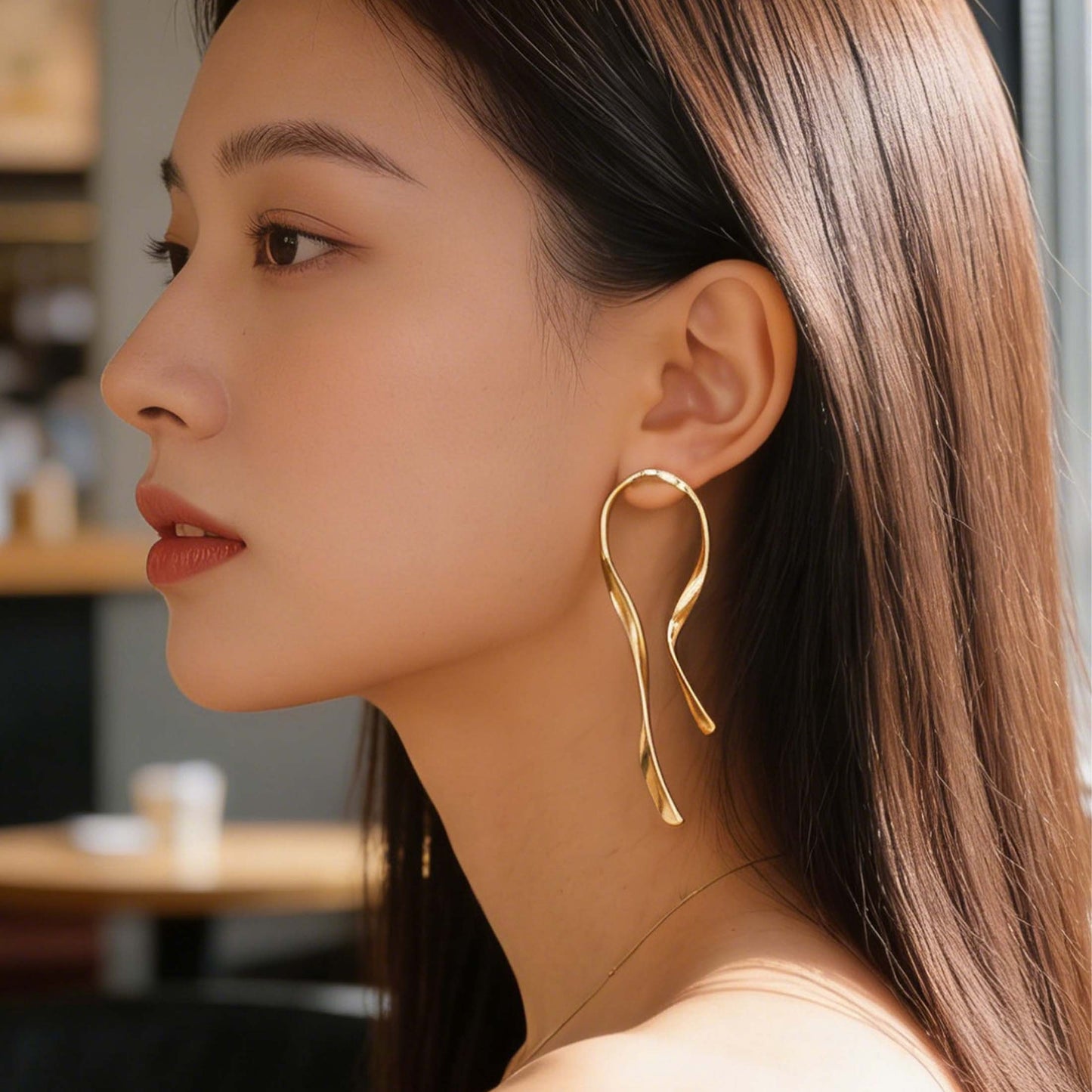 1 Pair of Gold-Plated Minimalist Asymmetrical Earrings – Sleek Sharp Curves for Luxurious Vibe, Perfect for Daily Work, Gal Pal Afternoon Tea & Upscale Dinner Parties