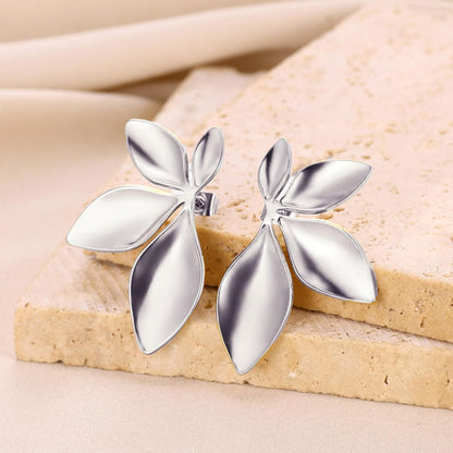 1 Pair High-End Lustrous Floral Leaf Earrings – Euro-American Niche Minimalist Chic Style, Stunning Jewelry for Parties, Anniversaries, Christmas & Halloween, Ideal Gift for Girlfriend, Best Friend & Family
