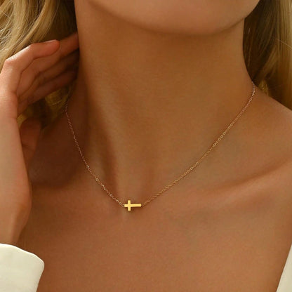 1 Piece Elegant Cross Pendant Necklace – Sleek Graceful Lines, Refined Everyday Jewelry Perfect for Women’s Light Romantic Dates & Daily Commutes, Practical Stylish Gift for Girls