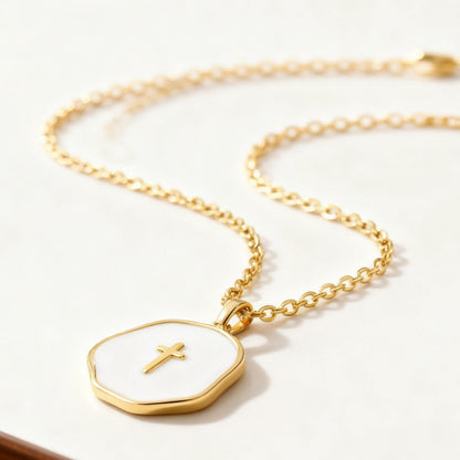 Stylish Hypoallergenic Christian Cross Necklace – Bohemian Design & Irregular Enamel Decoration, Ideal for Everyday Wear