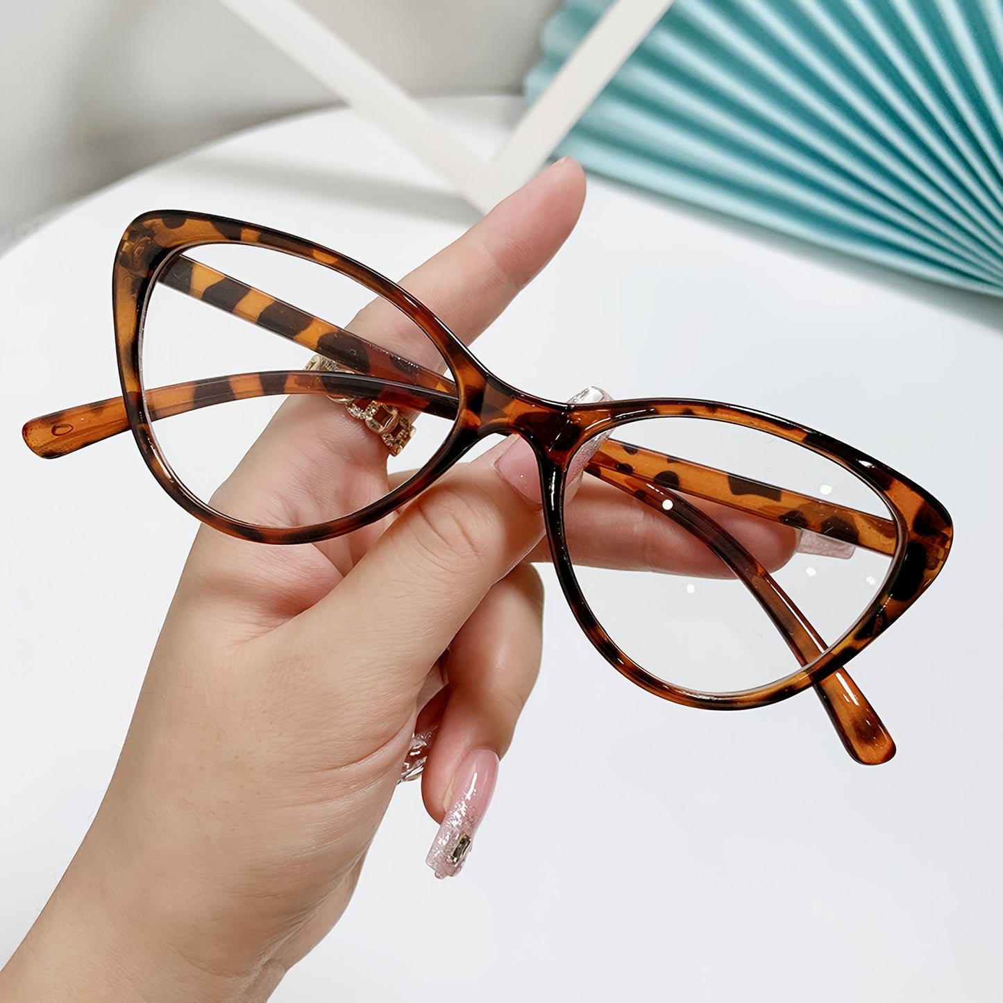 1 Pair Leopard Print Unisex Cat Eye Glasses – Anti-Fatigue Eye Protection with High-Definition Light Transmission, Ideal Eyewear for Extended Computer, Phone & TV Viewing Sessions