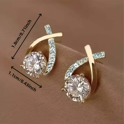 1 Pair of Fashionable & Elegant Gold Stud Earrings – Adorned with Sparkling Cubic Zirconia, Cute Stylish Design Perfect for Daily Wear, Travel & Celebration Events